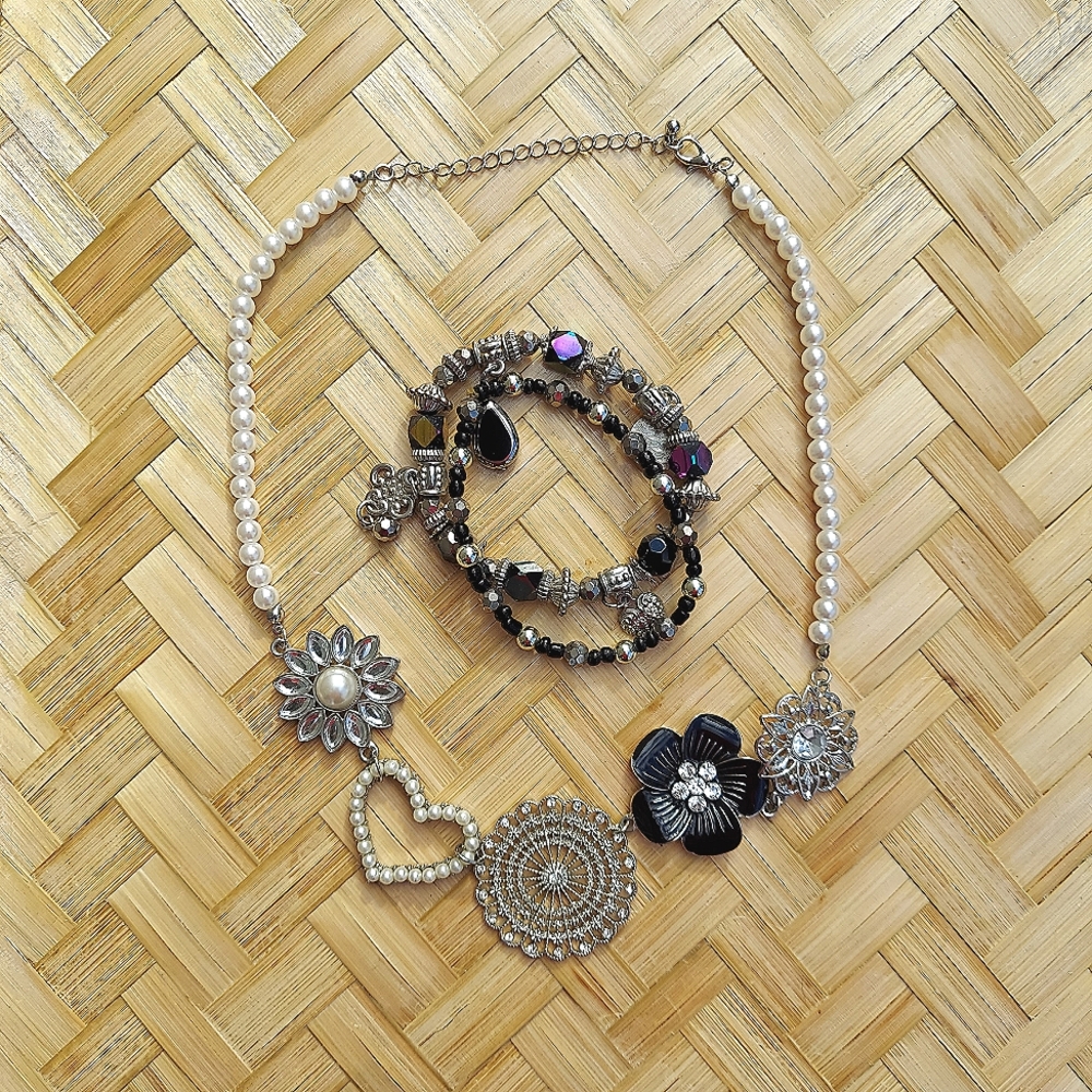 Charming Charlie faux pearl necklace, multiple medallions, stretchy bracelet set
